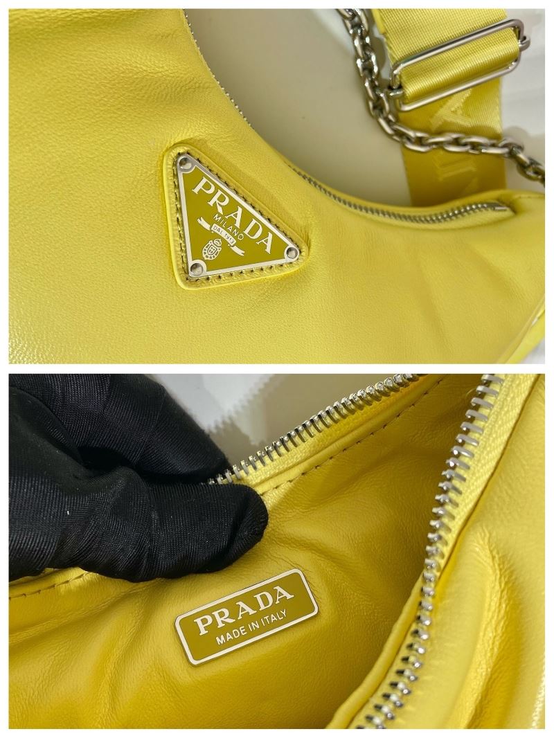 Pra*a hobo bags